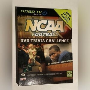 Snap NCAA Football DVD Trivia Challenge - Black and Green